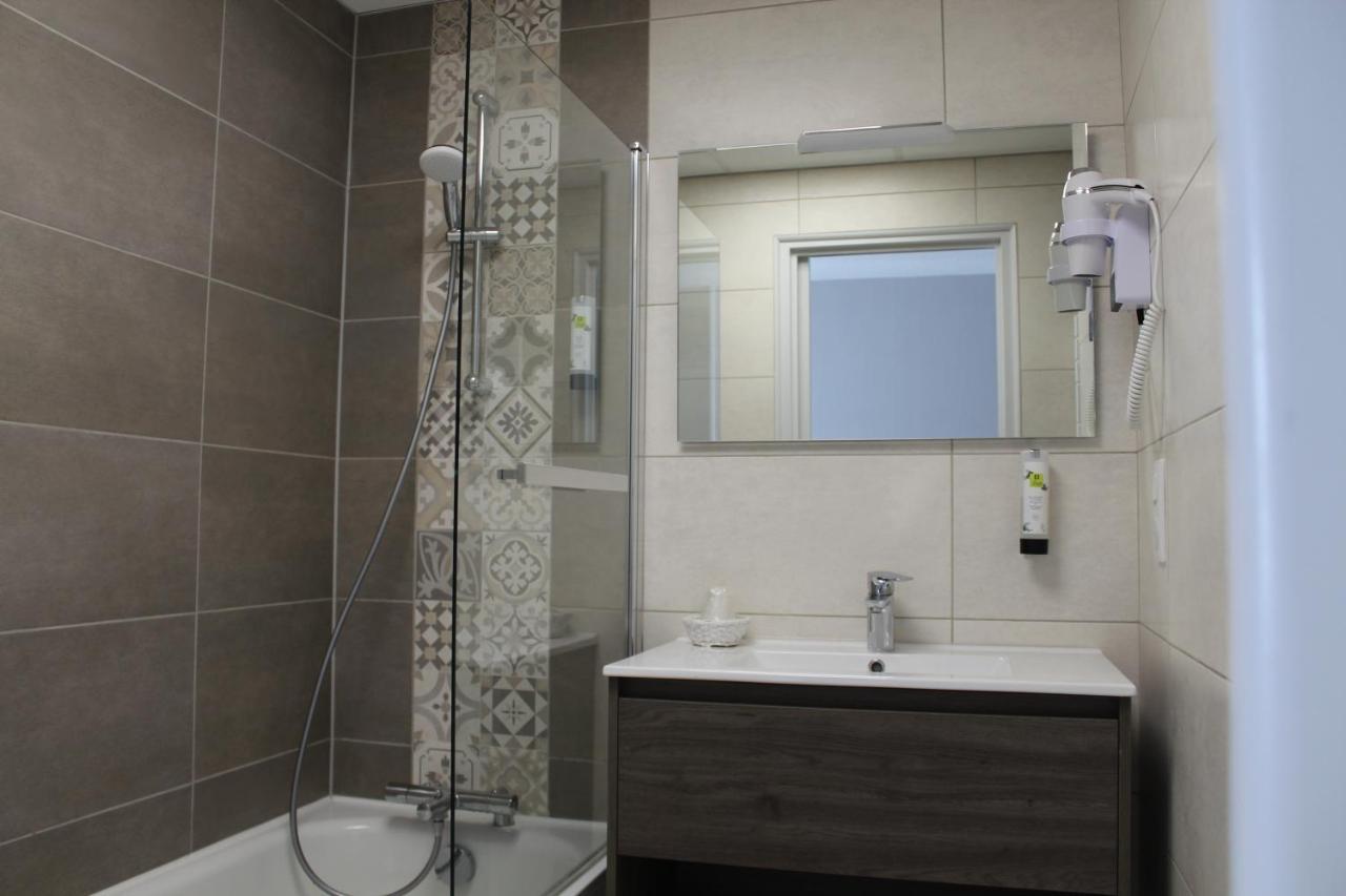 Logis Hotel Auberge De L'Allagnonette Saint-Poncy Экстерьер фото