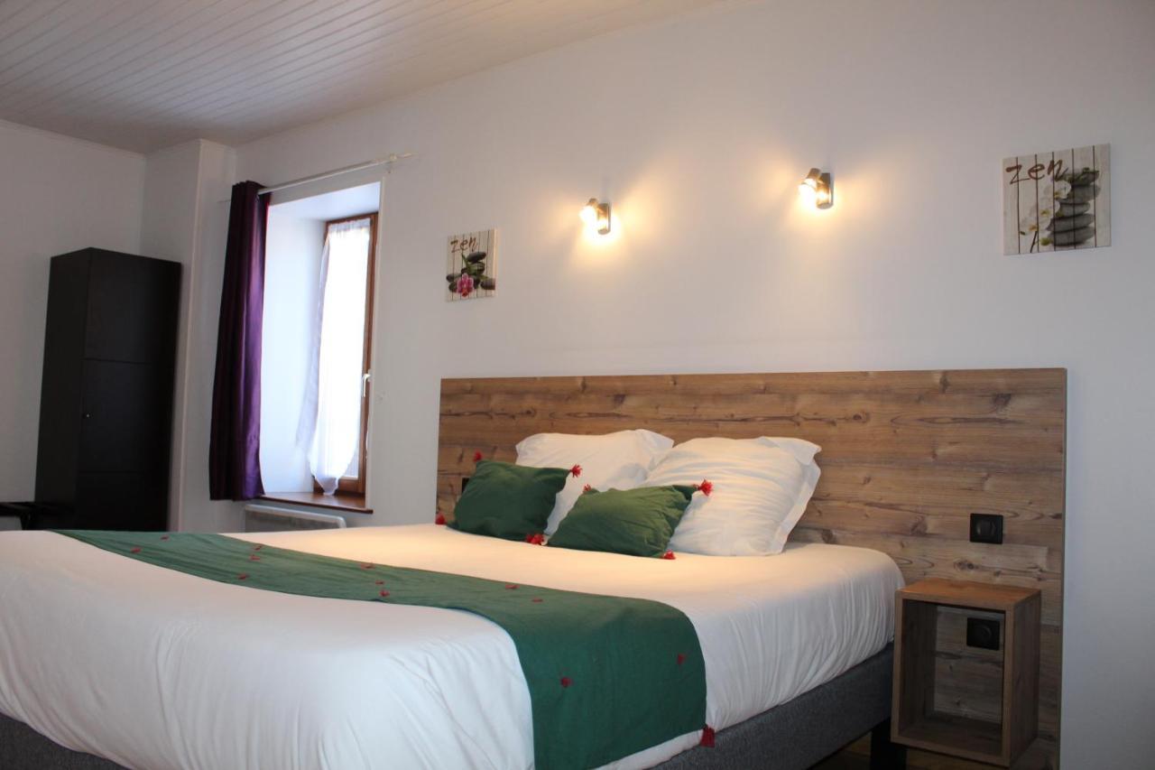 Logis Hotel Auberge De L'Allagnonette Saint-Poncy Экстерьер фото
