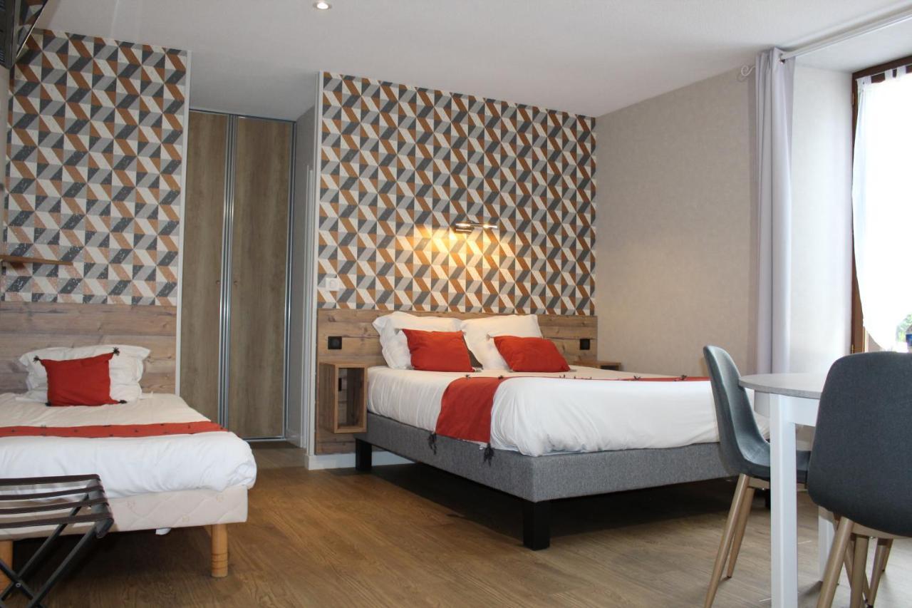 Logis Hotel Auberge De L'Allagnonette Saint-Poncy Экстерьер фото