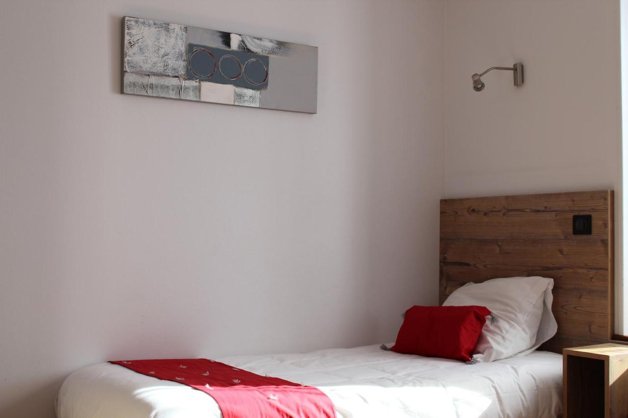 Logis Hotel Auberge De L'Allagnonette Saint-Poncy Экстерьер фото
